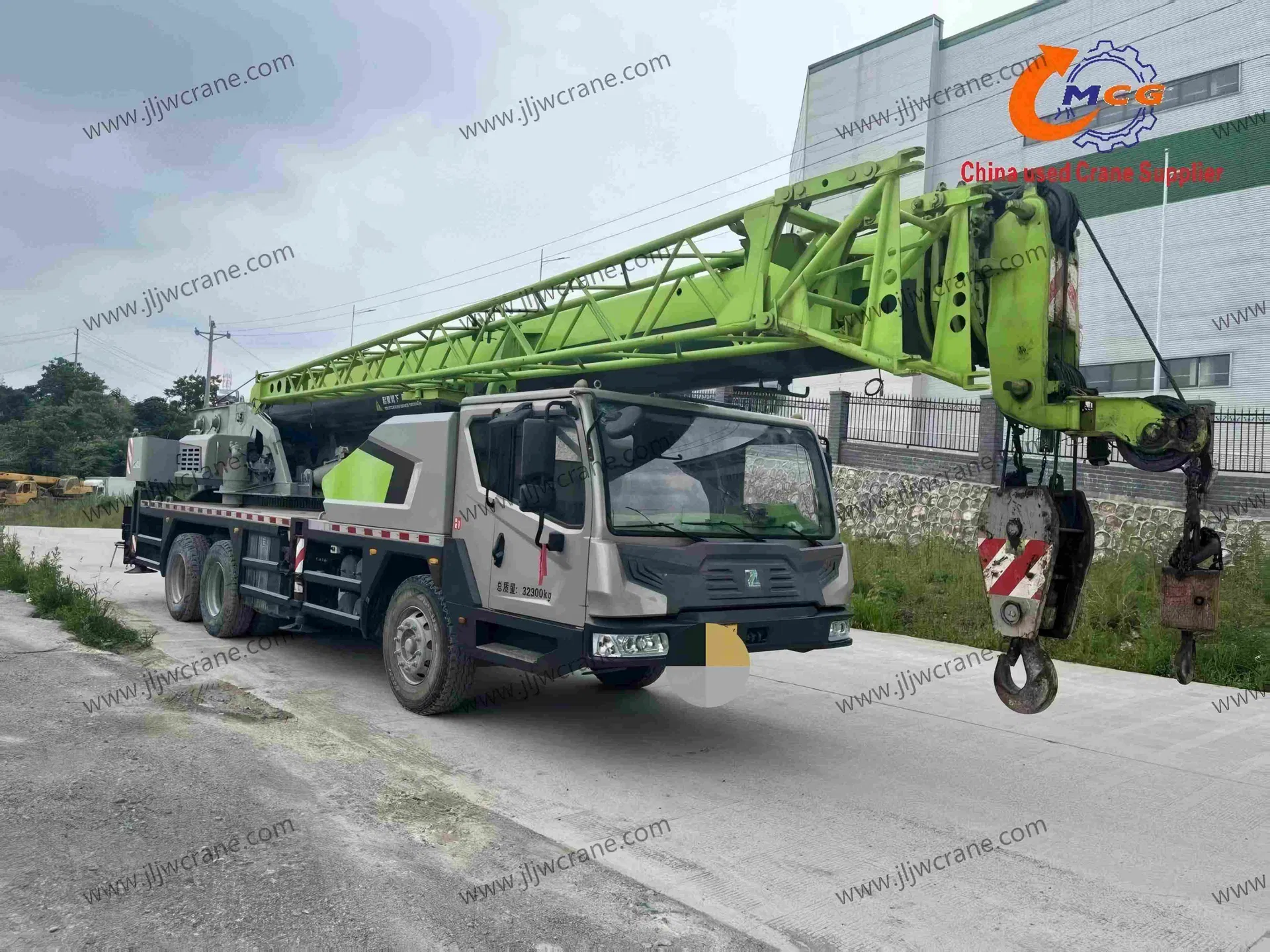 High Quality 2020 Zoomlion 25 Ton Used Truck Crane - in Good Condition