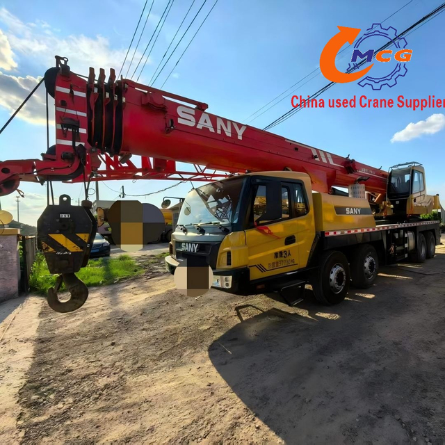 2020 Sany 35-ton used truck crane, excellent condition