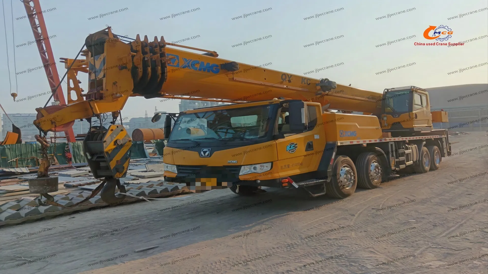 Reliable 40 Ton Truck Crane 2019 Model - Affordable Price