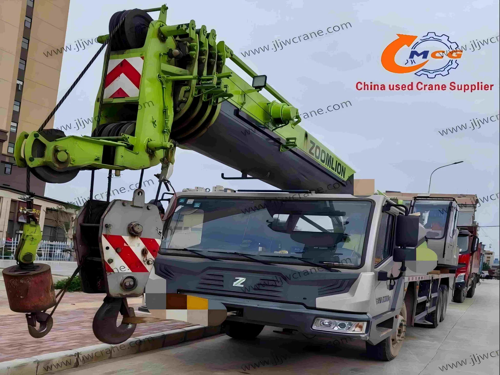 Cost-Effective 2021 Zoomlion 25-Ton Second-Hand Truck Crane, Crawler Crane