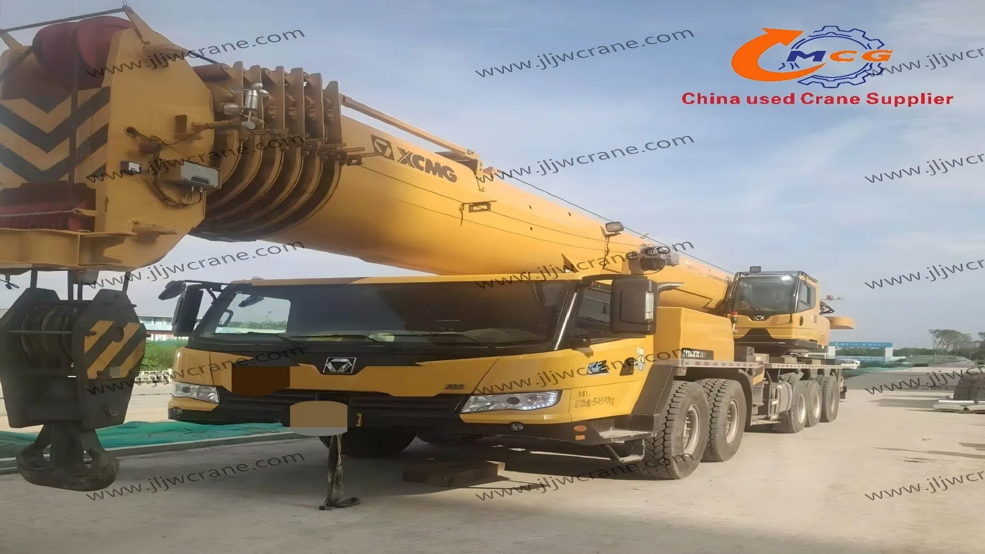 High-Quality 2023 Xc Mg130K7c 130 Ton Crane for Sale