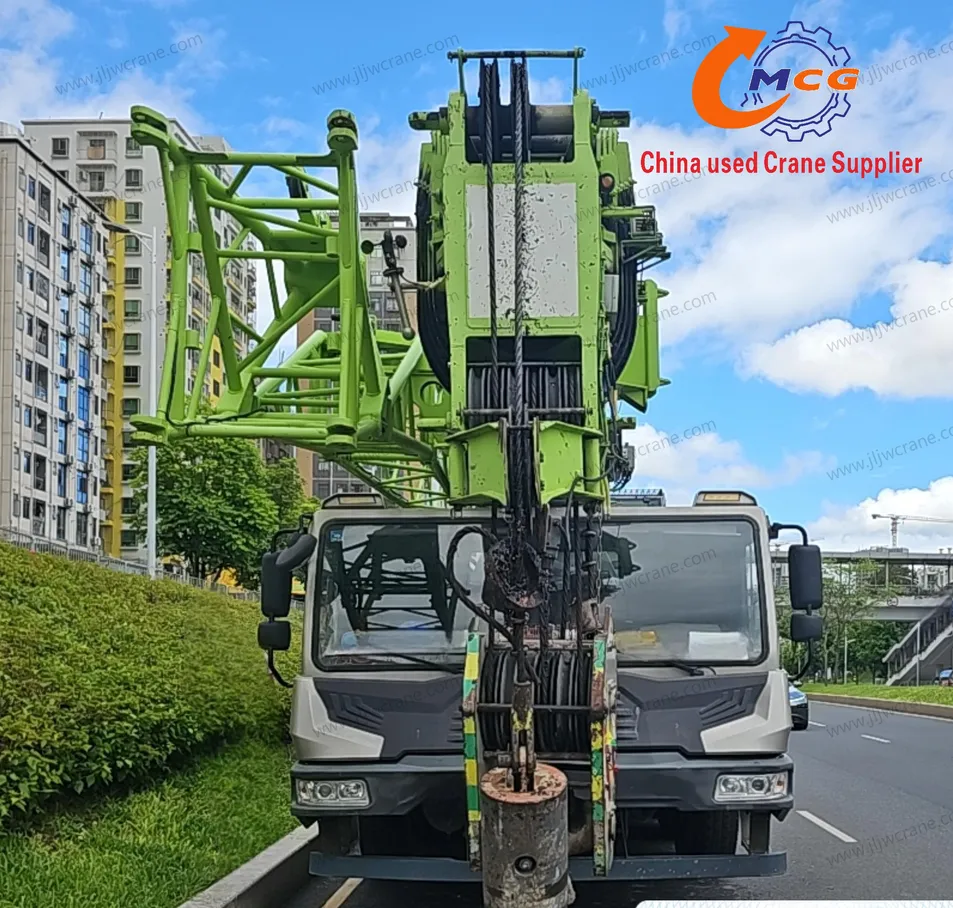 Zoomlion 50h Crane - 45m Boom, 9 Ton Counterweight, Low Hours