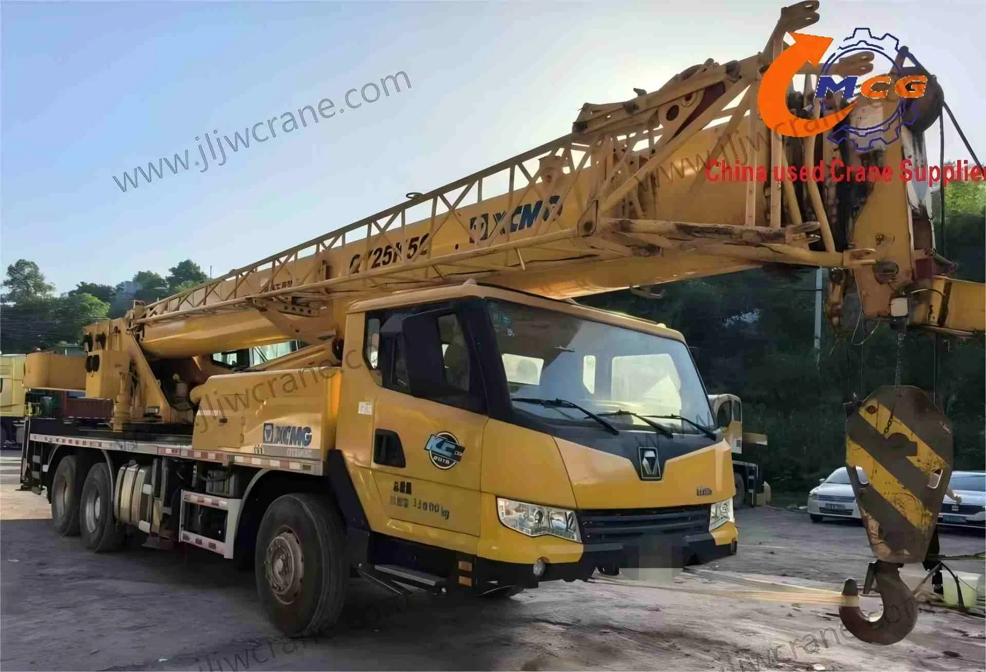 Affordable 2020 Xc Mg 25 Ton Truck Crane - Excellent Condition