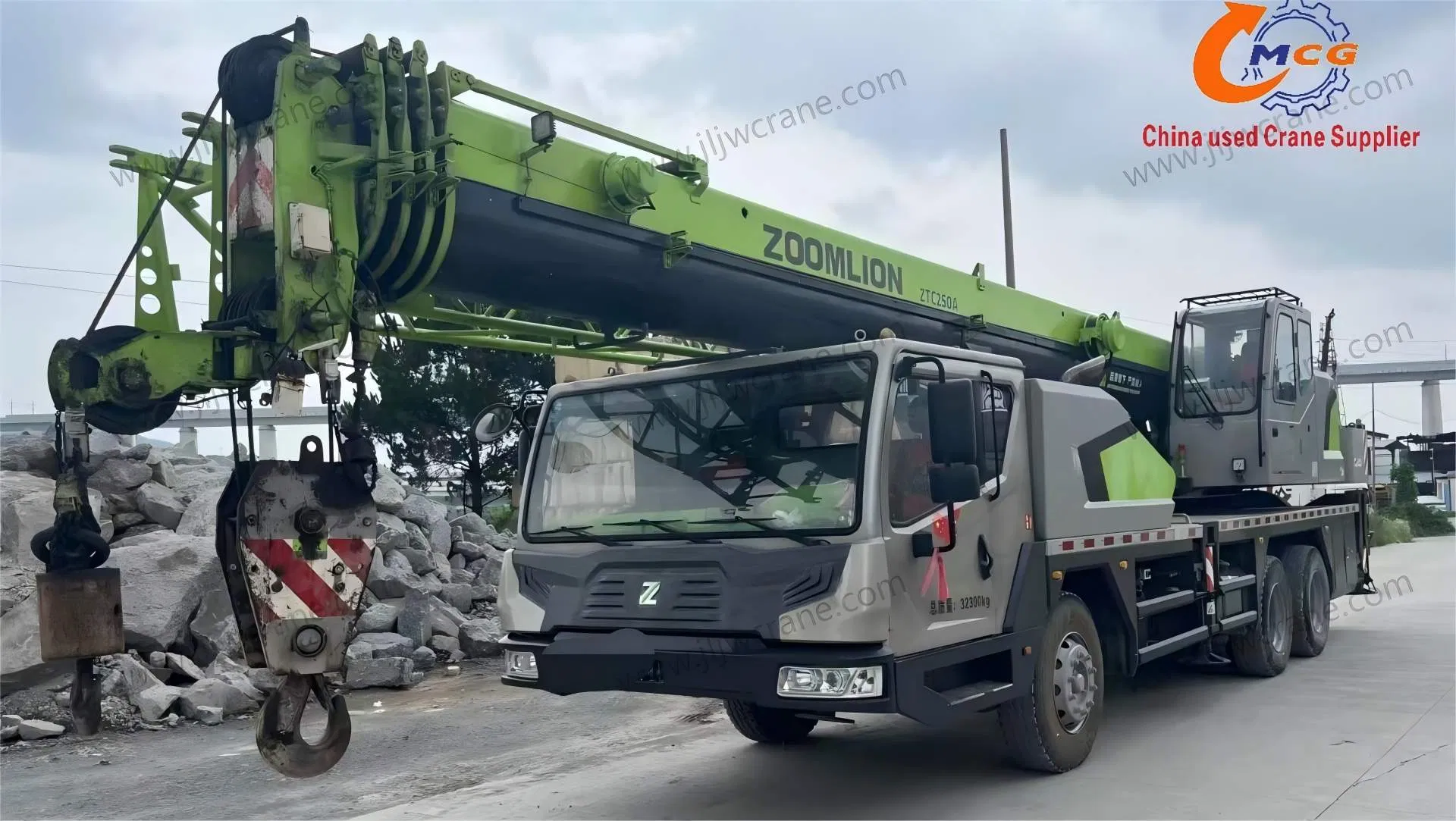 Reliable and Practical 2020 Second-Hand Zoomlion 25-Ton Truck Crane