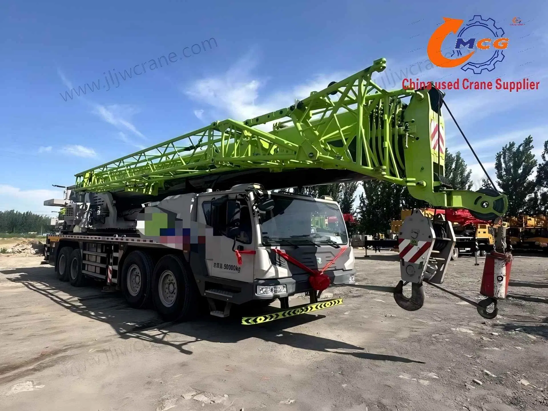 Versatile 130 H7 Zoomlion Crane: 7 Sections, 32 Ton Counterweight