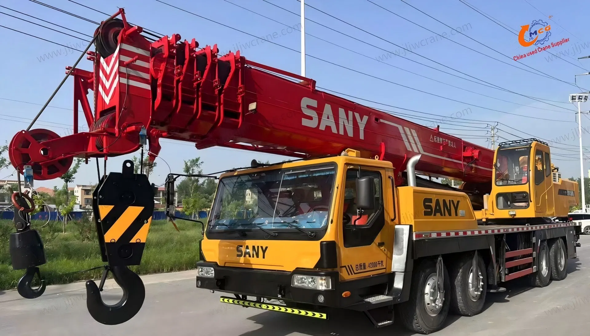 21-Year-Old Second-Hand Sany Stc500 Crane, in Very Good Condition, Almost Original, Only Tens of Thousands of Kilometers, Few Working Hours, Good Price,